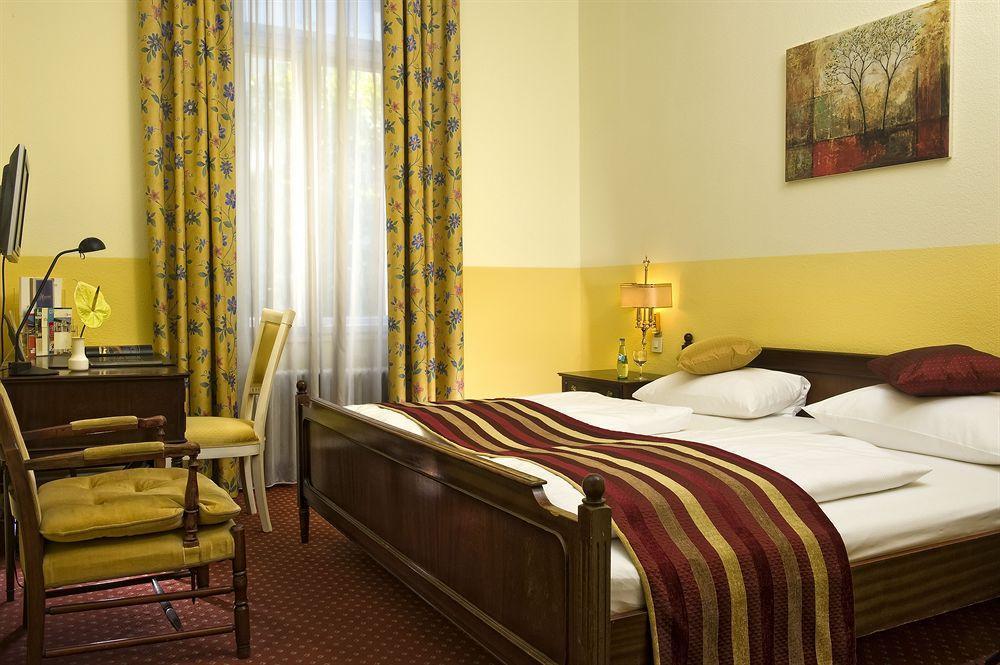 Grand City Hotel Berlin Zentrum Phòng bức ảnh